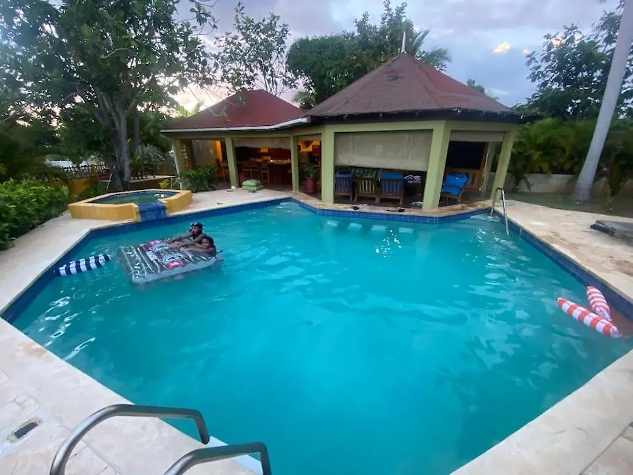 Magic Moments Ja Villa Black River